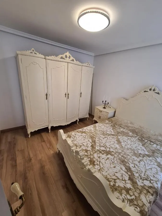Retro 1 Bedroom Apartment Chayofa Spain